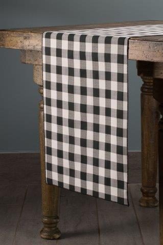 Picnic Check Black table runner